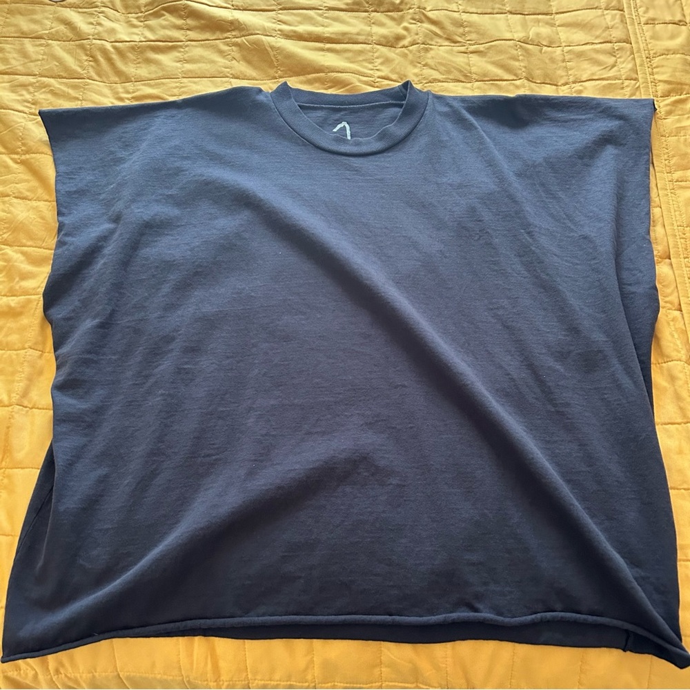 YZY One box T black